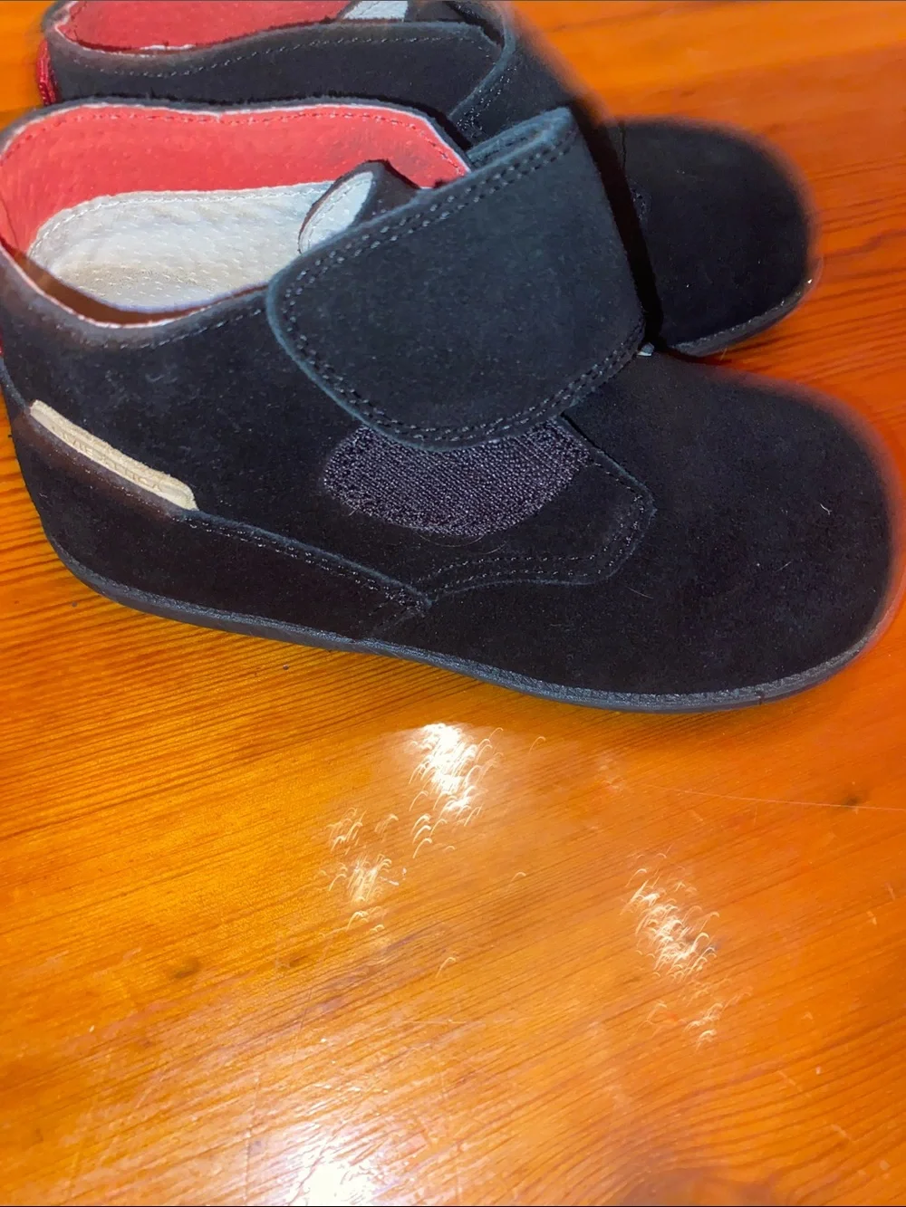 Livie & Luca soft suede